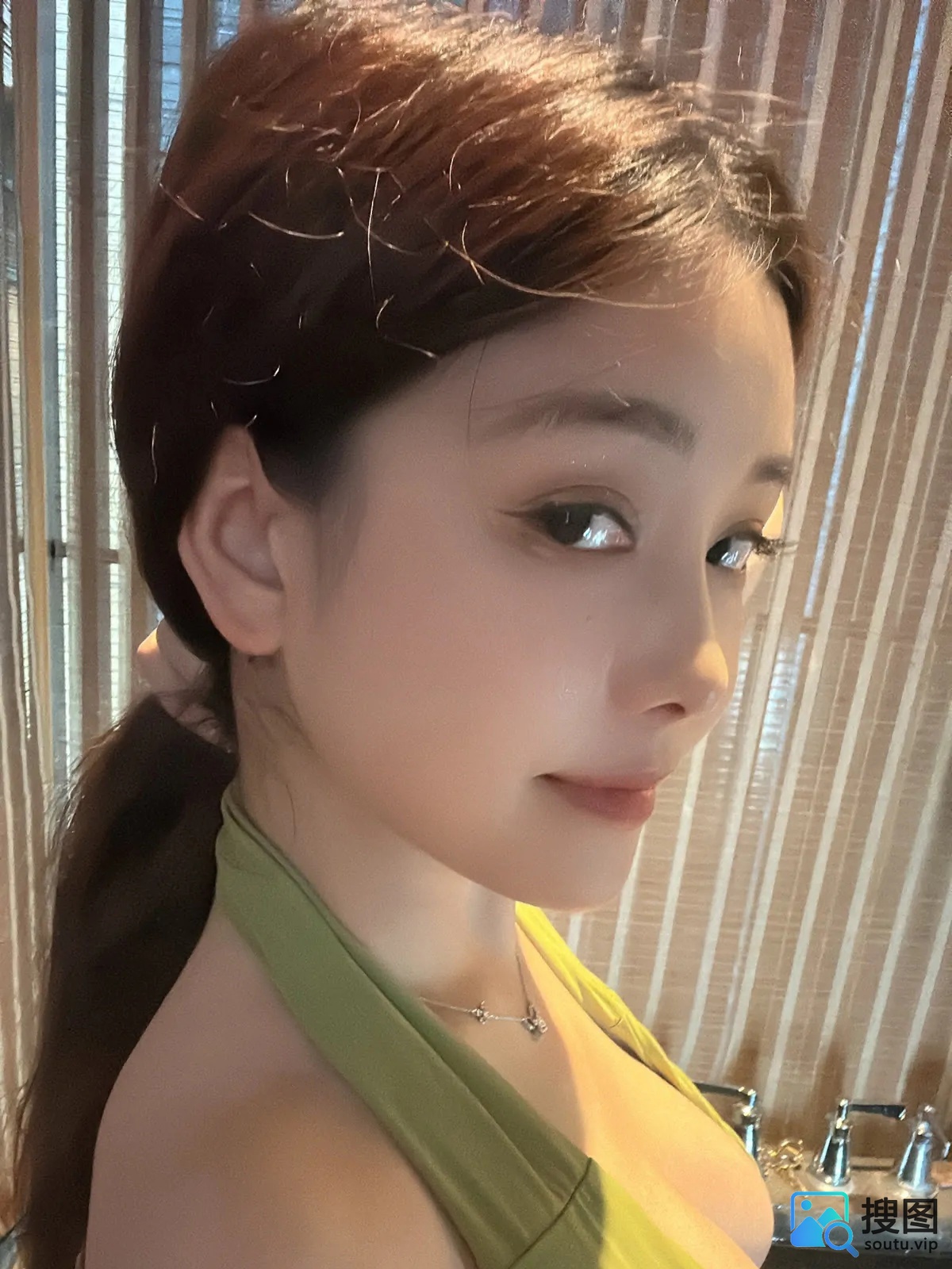 奶雯 – 微密圈合集图片及视频[24期-2025.6]