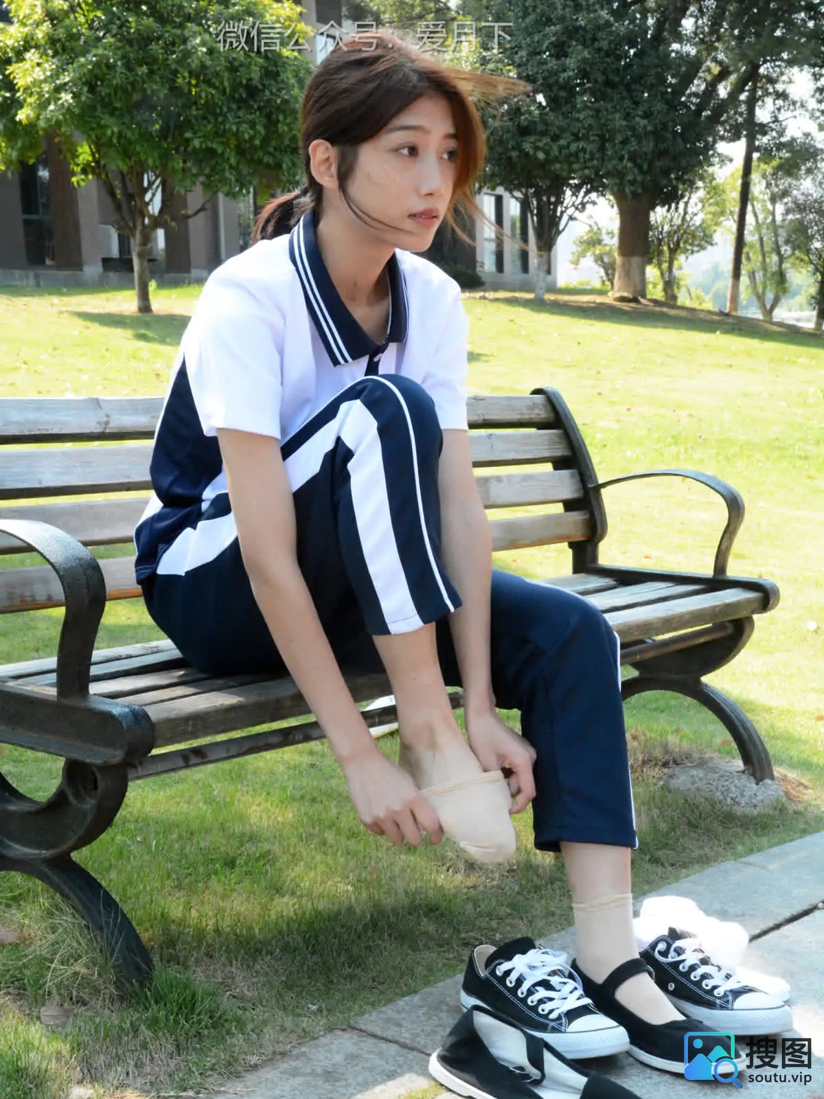 月下摄影 – 全套7期 文件大小42GB