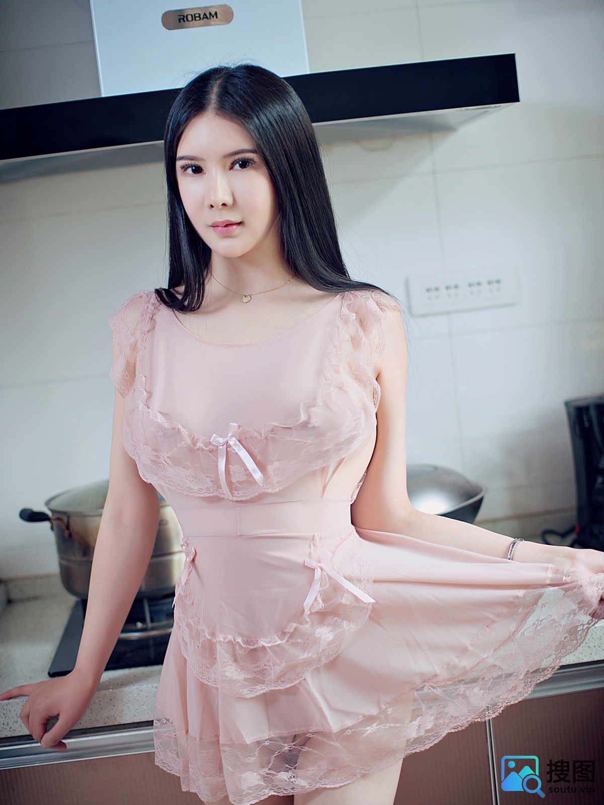 李丽莎 全集包括13套图+高清7视频，大小4.40G