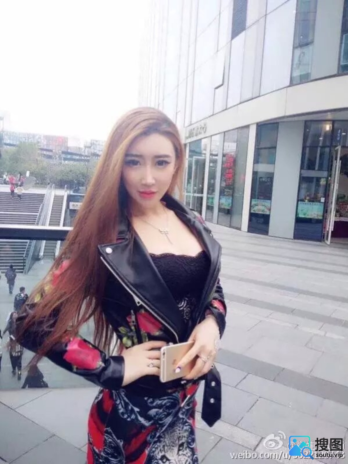 嫩模 陆瓷 视频1套+写真6套图，大小2.22G